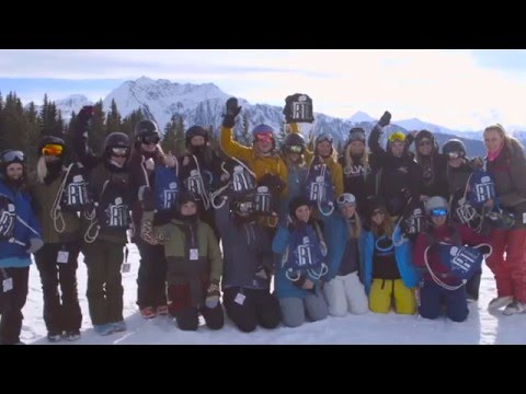 Girls Shred Session @ Superpark Planai 2016 featuring Blue Tomato // Highlights Snowboarding