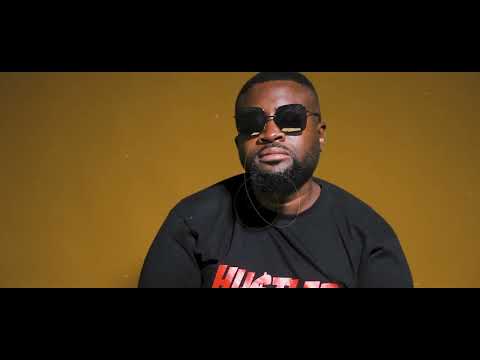 Andy P__Nioneni (Showroom)