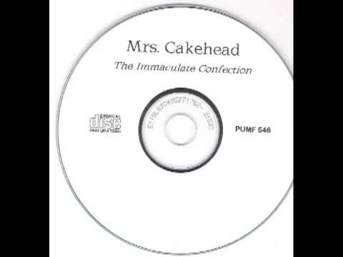 Mrs Cakehead - WL997463a