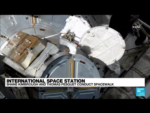 International Space Station: Shane Kimbrough and Thomas Pesquet conduct spacewalk