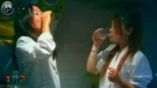 少年ナイフ plays &quot;重力無重力&quot; Shonen Knife [&quot;Anti-Gravity&quot;]