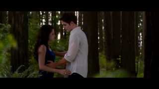Twilight Breaking Dawn Part 2 - A World Bright and Buzzing Soundtrack