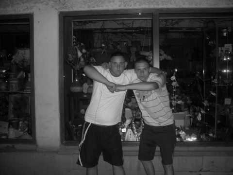 Galon_WYCHOWANEK feat. R.I.P. BuŁa - Wchuj Popisów