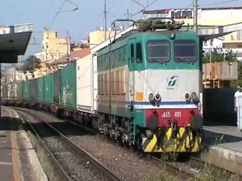 E655.401 in partenza col TC 57106 Pomezia - Rivalta Scrivia