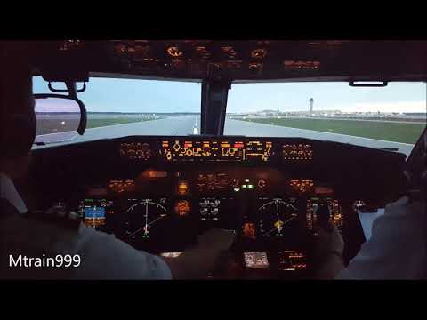 737 take off, DTW, cockpit