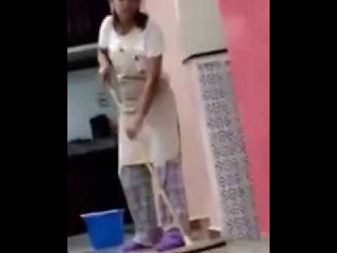 عمر بلمير يستفز عصبية رجاء في منزل Rajaa Belmir     240P