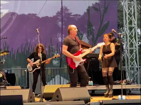 Talking Heads’ Jerry Harrison and Adrian Belew Hardly strictly ®️russeddy