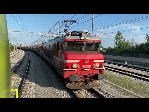 Slovenian railways LOUD HORN!