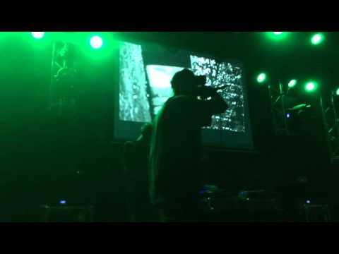 Mente sabia crú- 12 Satan tiene dios remix