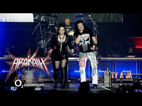 Arakain & Lucie Bílá - Ty a já (40 let O2 universum Live)
