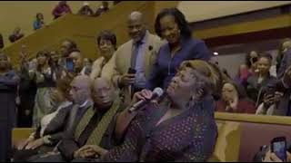 Changed mic toss! Tremaine Hawkins, Ce Ce Winans, Erica Campbell, Keke Sheard,  Donnie McClurkin.