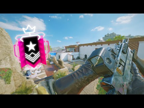 How A 14 Year Old Champion ENTRY FRAGS - Rainbow Six Siege