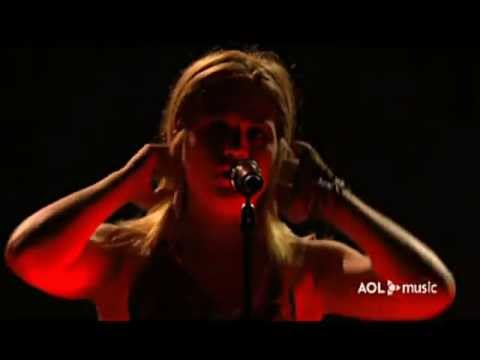 Addicted - Kelly Clarkson