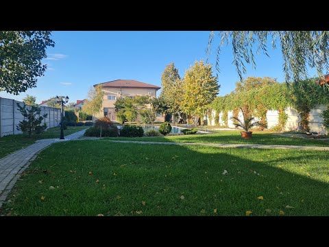 Vila superba P+1+M cu piscina si livada | 3750mp teren