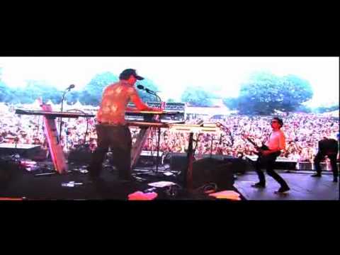 The guests only-Vieilles Charrues 2010.mp4