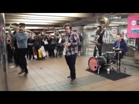 Super performance Lucky Chops with Too Many Zooz