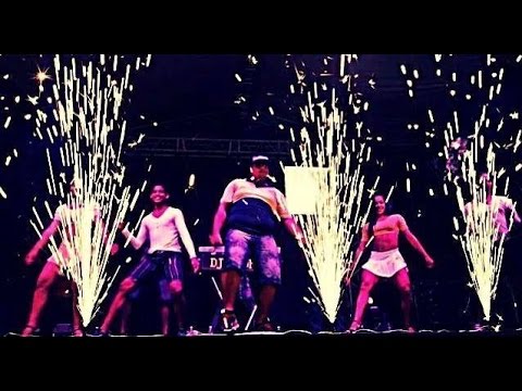 DJ GIL BALA E O ANDRE / SENTADINHA by dj talco