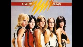 The Runaways - All right you guys - (Live in japan)