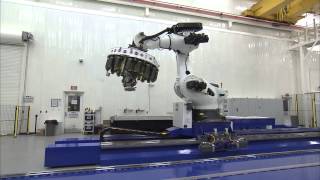 Robot Spins A Web of Carbon Fibers To Make Large Rocket Parts