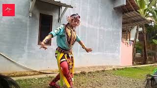 Download lagu inces Popy jaipongan bareng ebeg Mugi Rahayu desa baseh Kedung banteng.banyumas mp3