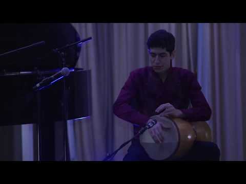 Kiavash Teymourian کیاوش تیموریان - اجرای تنبک