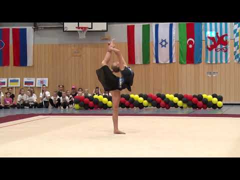 Gala show Emma  Louise Heim