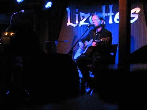 Glenn Richards and Dan Luscombe - Here Comes The Night (Lizotte's Kincumber, 17th September 2011)