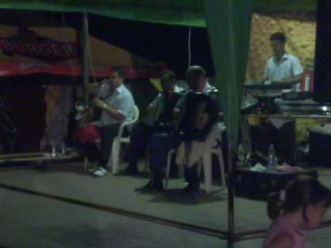 Fratii Milos la Ruga Sarbeasca de la Denta