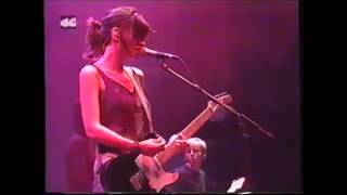 Elastica - Line Up (Benicassim festival 2000)