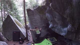 Video thumbnail de Moos Kante, 5b. Magic Wood