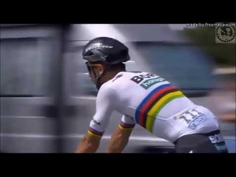 Peter Sagan chasing back to the bunch.