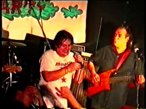 Lost videotapes - Skiantos live al Ritz di Novellara 6 marzo 1993 - part 1