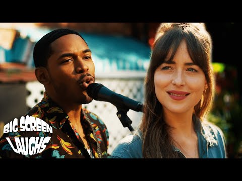 Dakota Johnson Awkwardly Flirts With A Busker | The High Note (2020) | Big Screen Laughs