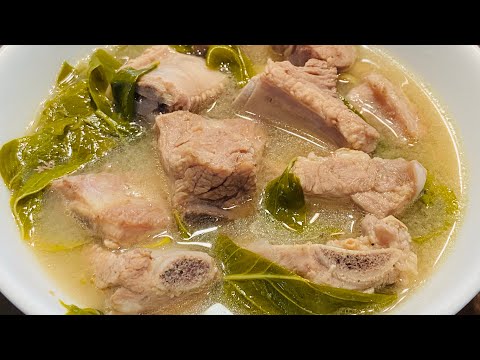 แกงรัญจวณ กับข้าว อาหารไทยโบราณ Spicy Pork Ribs Soup (Thai Food) by ครัวหรรษา