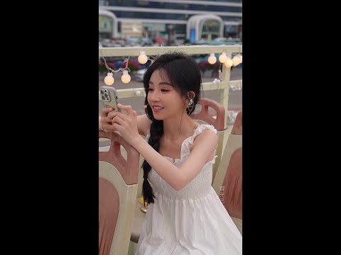 冯提莫 2023.08.22 - 18:59:46