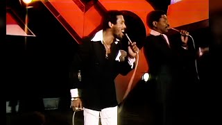 McFadden &amp; Whitehead - Ain&#39;t No Stoppin&#39; Us Now (TOTP) [4K]
