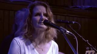 Teresa James and the Rhythm Tramps: Dance