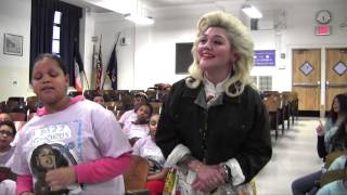 &quot;No One Can Save You&quot; Elle King &amp; PS22 Chorus