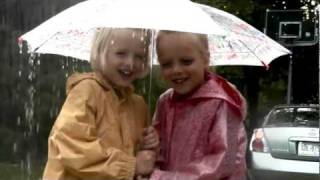 I am the CUTE one HD- Mary kate and Ashley