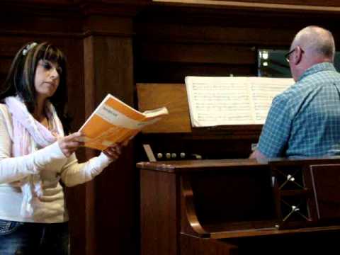 Elizabeth Tokatly rehearses from Handel's Messiah 43: 