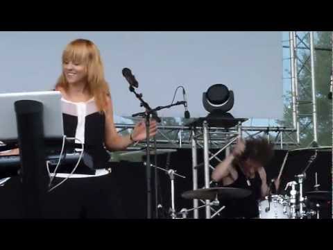 Katarína Knechtová - Naoko spím (Sázava fest 2012)