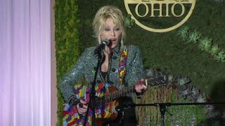 Dolly Parton sings &quot;Try&quot; at the Ohio Union for the Imagination Library of Ohio Luncheon