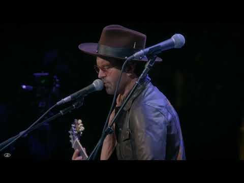 Doyle Bramhall II , Tedeschi Trucks   “That’s How Strong My Love Is” Crossroads Guitar Festival 2019