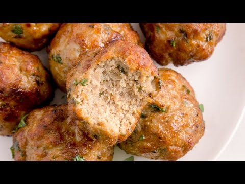 Delicious And Juicy Turkey Meatballs Made In An Air Fryer