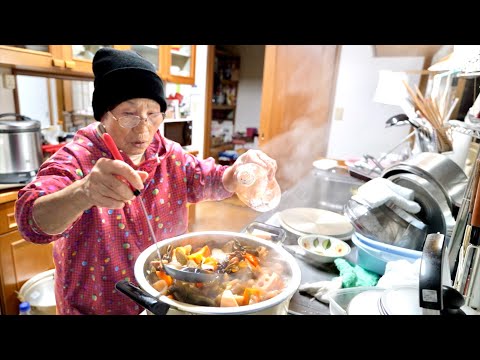 Japans Großmutters Neujahrsgericht, 40 Jahre zubereitet