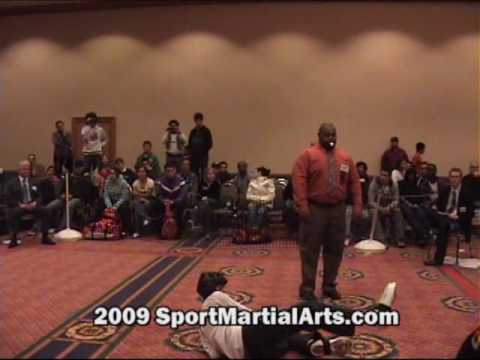 Unk Pena v Amanda Chen - Continuous sparring - 2009 NBL Supergrands