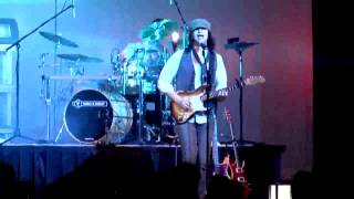 DECEMBERADIO   Be Alright (Live)