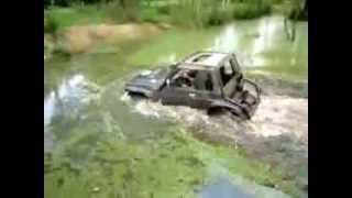 preview picture of video 'EXTREME TEAM DZIDA 4X4 vol.2 - OFFROAD in Poland'