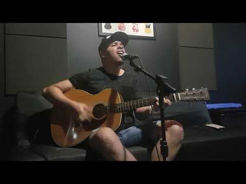 Daniel Berg - Voz e Violão ( Até Que Eu Não Consiga Mais Ficar de Pé )