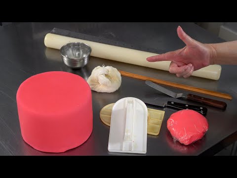 How to Cover a Cake with Fondant [ Cake Decorating For Beginners ]